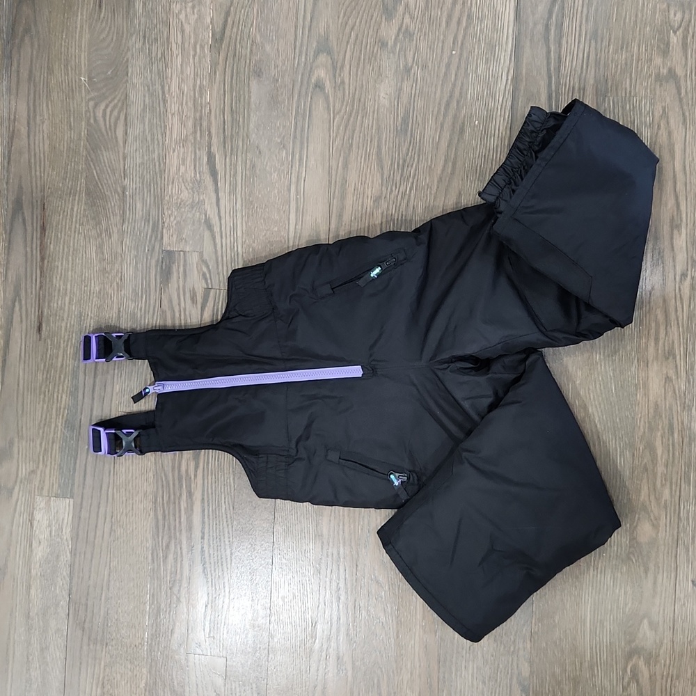 Snow suit